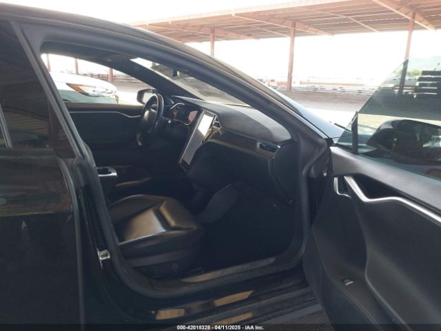 5YJSA1H20EFP62979 Tesla Model S P85d