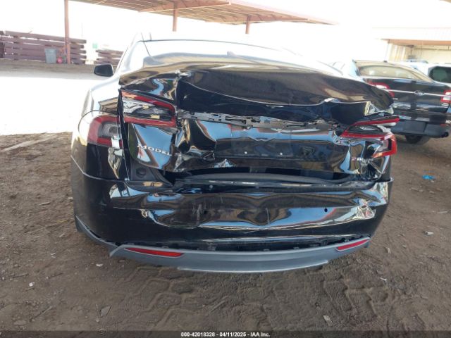 5YJSA1H20EFP62979 Tesla Model S P85d