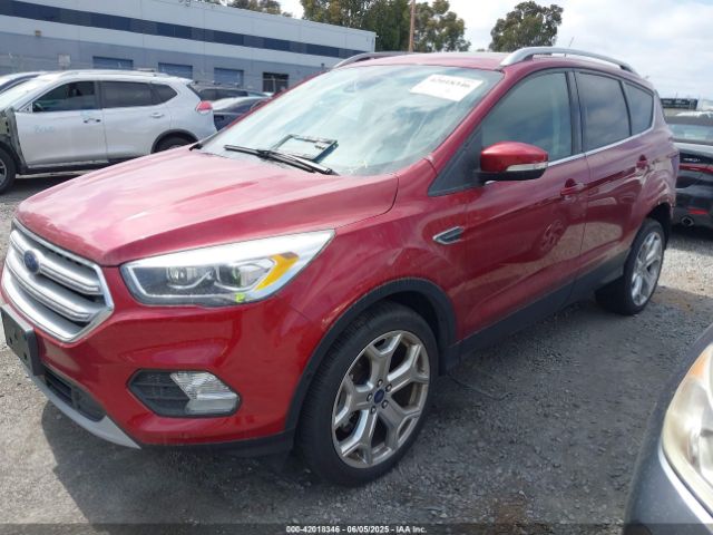 1FMCU0J96KUB79330 Ford Escape Titanium