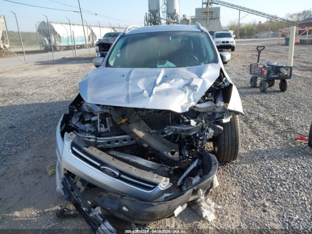 1FMCU9J97GUB15440 Ford Escape Titanium