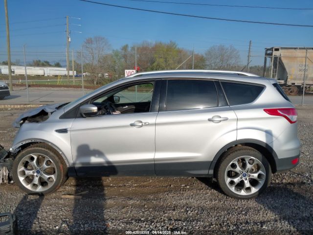 1FMCU9J97GUB15440 Ford Escape Titanium