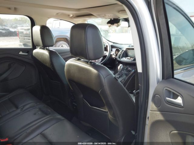 1FMCU9J97GUB15440 Ford Escape Titanium