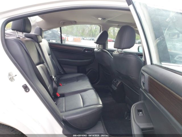 4S3BNBL65F3035372 Subaru Legacy 2.5i Limited