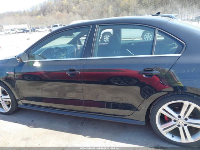 3VW5T7AJ8HM414310 Volkswagen JETTA GLI