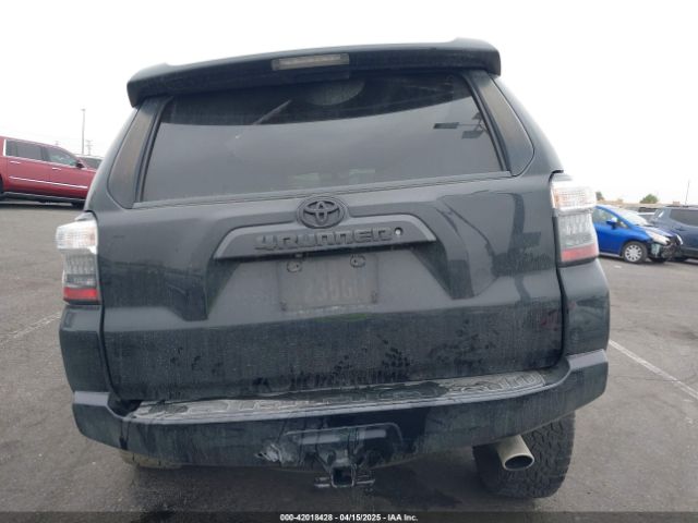 JTEZU5JR8H5159090 Toyota 4RUNNER SR5