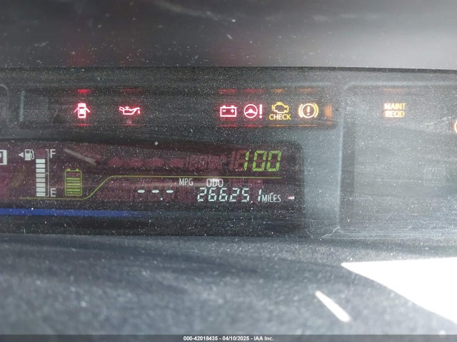 Toyota Prius V Two 2014 JTDZN3EU2EJ003764 Image 7