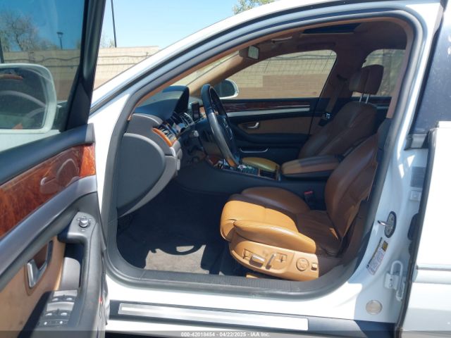 2010 AUDI A8 L WAURVAFA8AN008489 Photo 4