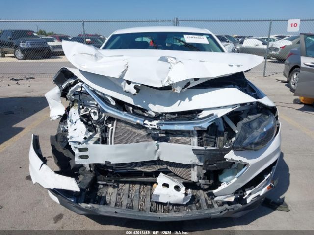 1G1ZG5ST9LF118260 Chevrolet Malibu Fwd Rs