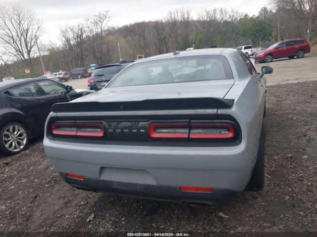 2C3CDZFJ3MH641798 Dodge Challenger R/t Scat Pack