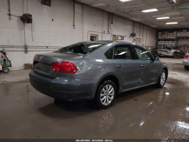 1VWAT7A39FC040496 Volkswagen Passat 1.8t Wolfsburg Edition