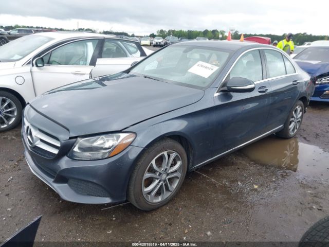 55SWF4JB4FU047637 Mercedes-Benz C 300 Luxury/sport