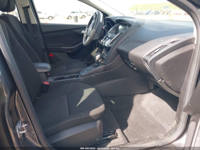 1FADP3H26JL313435 Ford FOCUS SEL