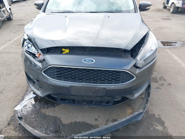1FADP3H26JL313435 Ford FOCUS SEL