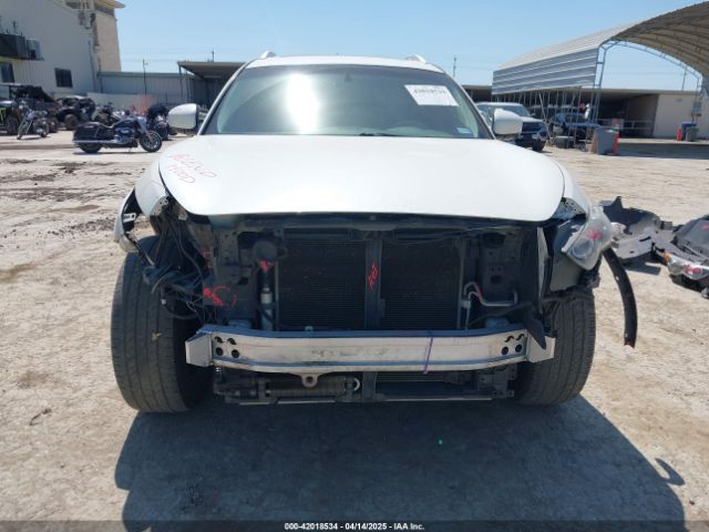 JN8CS1MW3HM415883 Infiniti QX70