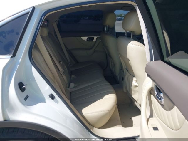 JN8CS1MW3HM415883 Infiniti QX70
