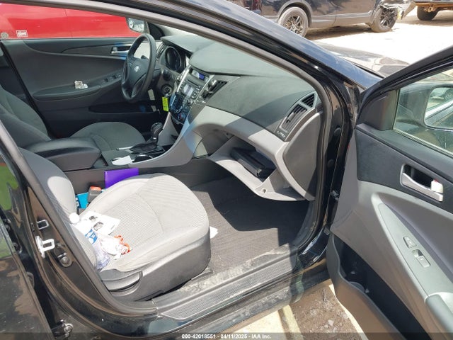 42018551 :رقم المزاد ، 5NPEB4AC3DH765986 vin ، 2013 Hyundai Sonata Gls مزاد بيع