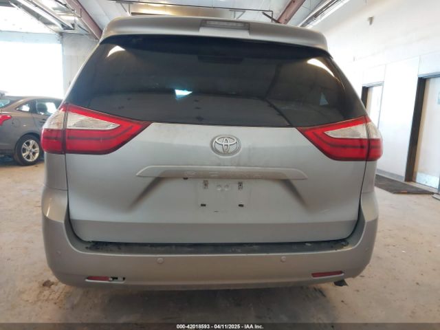 5TDYK3DCXFS534633 Toyota Sienna Xle 8 Passenger