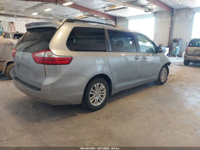 5TDYK3DCXFS534633 Toyota Sienna Xle 8 Passenger