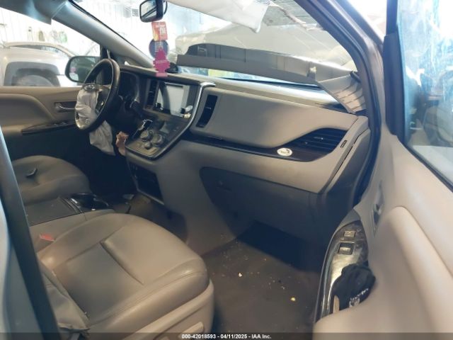5TDYK3DCXFS534633 Toyota Sienna Xle 8 Passenger