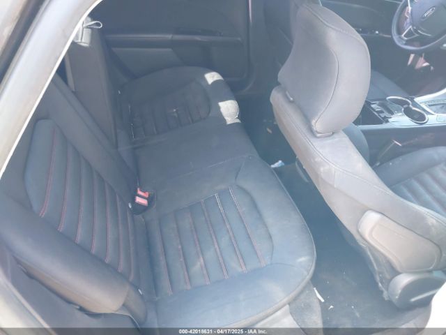 3FA6P0HD4GR119134 Ford FUSION SE