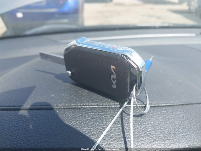 3KPF24AD2RE841318 KIA Forte Lxs
