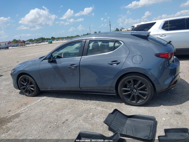 Mazda Mazda3 2.5 S Carbon Edition 2023 JM1BPALM2P1606784 Image 14