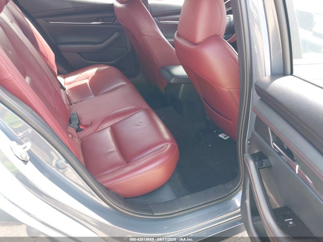 Mazda Mazda3 2.5 S Carbon Edition 2023 JM1BPALM2P1606784 Image 8