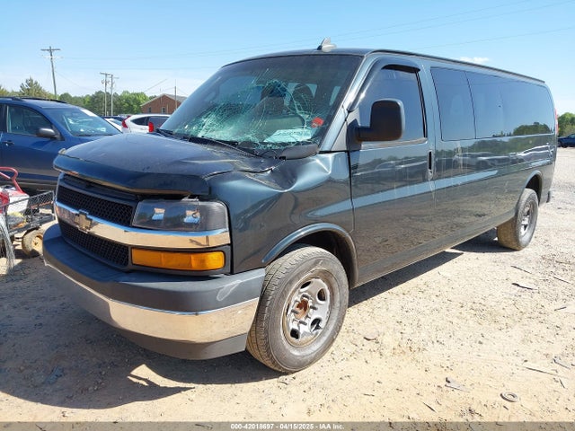 Chevrolet Express 3500 Lt 2017 1GAZGPFGXH1166220 Image 2