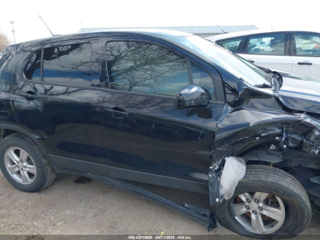 3GNCJNSB1HL182352 Chevrolet TRAX LS