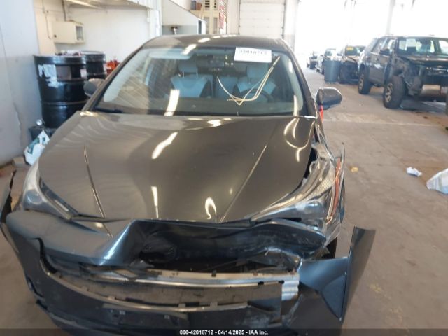 JTDKBRFU8G3021284 Toyota Prius Two