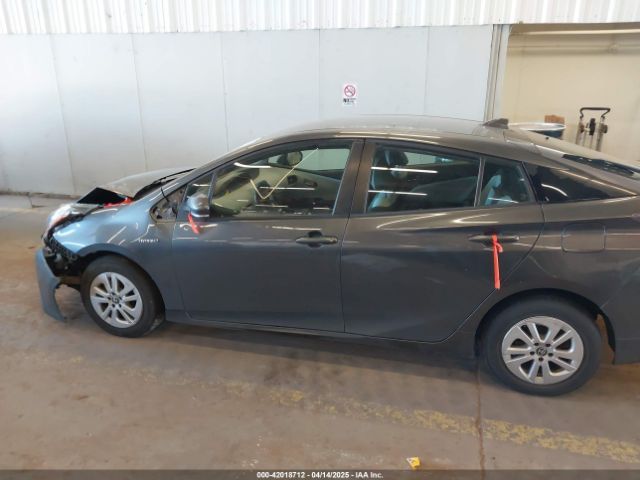JTDKBRFU8G3021284 Toyota Prius Two
