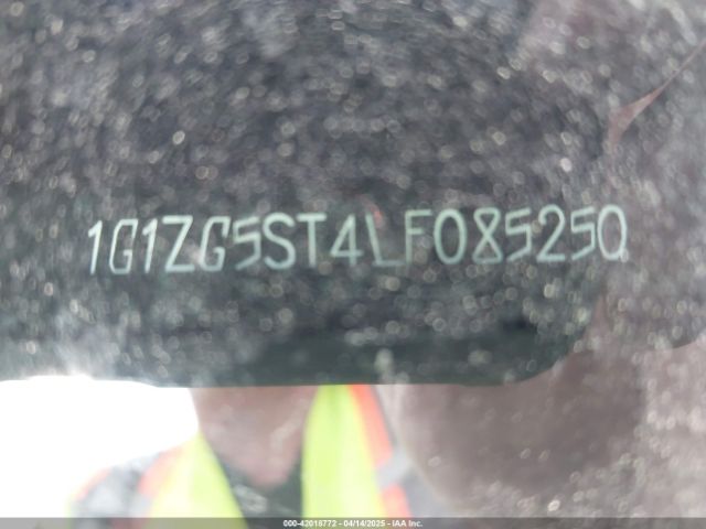 1G1ZG5ST4LF085250 Chevrolet Malibu Fwd Rs