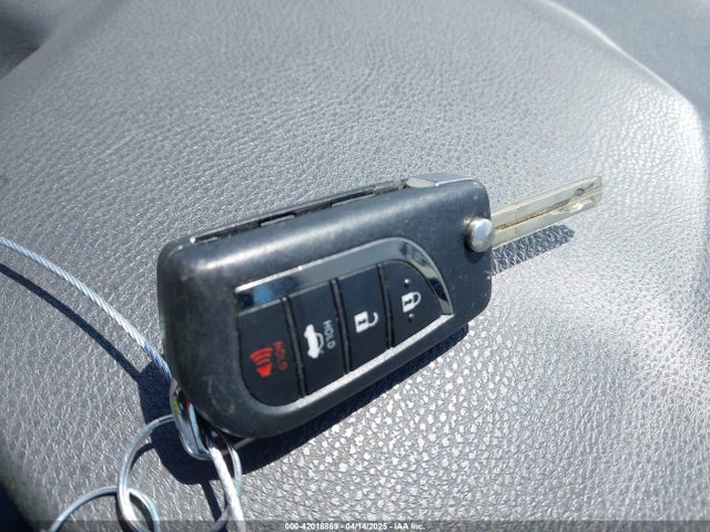4T1B11HK7JU591886 Toyota CAMRY SE