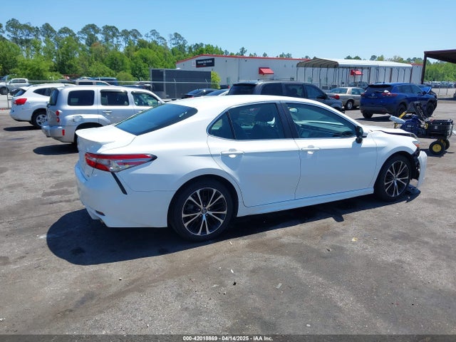 4T1B11HK7JU591886 Toyota CAMRY SE