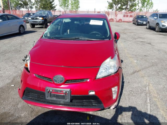 JTDKN3DU6E1757821 Toyota Prius Three