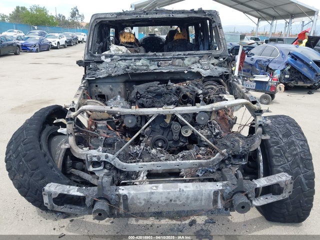 1C4HJXFN7LW131083 Jeep 2020