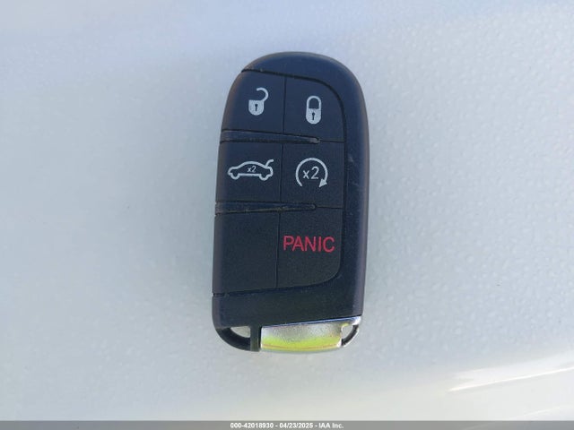 2C3CDXCT1EH326767 Dodge 2014
