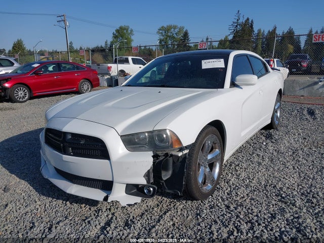 2C3CDXCT1EH326767 Dodge 2014