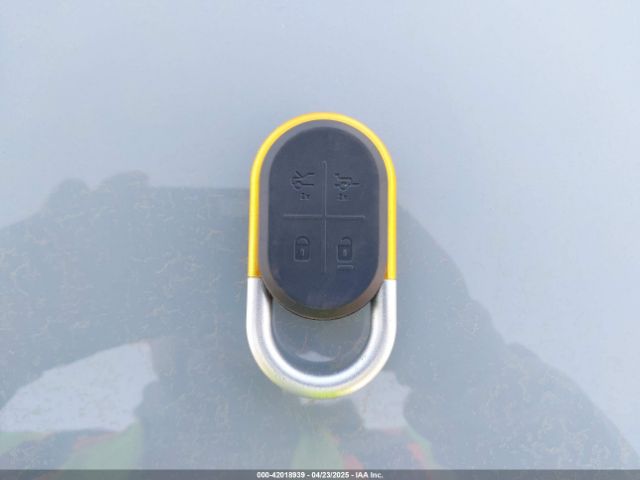 2022 RIVIAN R1T 7FCTGAAA5NN007018 Photo 10