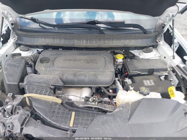 1C4PJLCB4KD366405 Jeep Cherokee Latitude Fwd