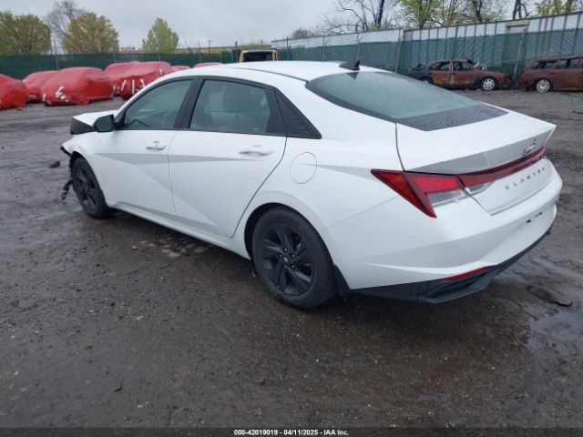 5NPLM4AG6PH109998 Hyundai ELANTRA SEL