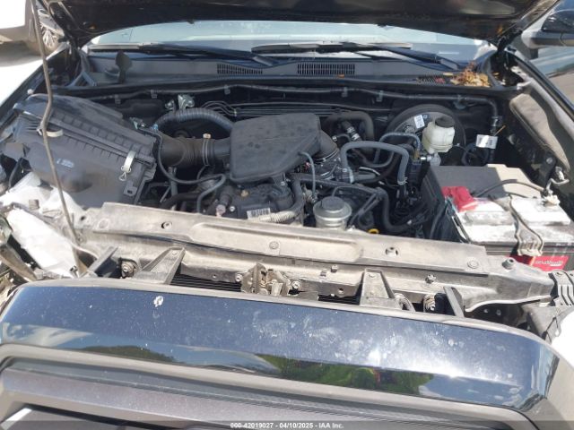 3TYAX5GN3NT057428 Toyota Tacoma Sr5