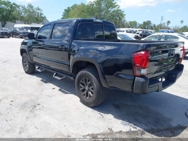 3TYAX5GN3NT057428 Toyota Tacoma Sr5