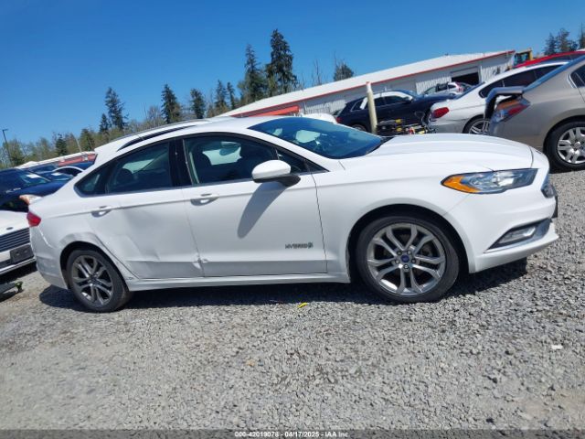 3FA6P0LU9HR223725 Ford Fusion Hybrid Se