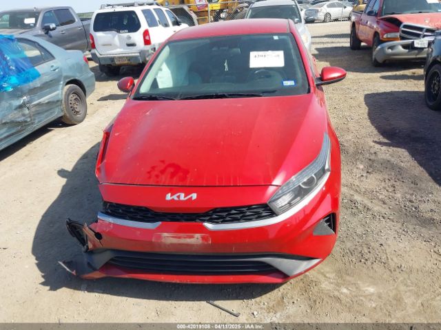 3KPF24AD0NE462828 KIA Forte Lxs