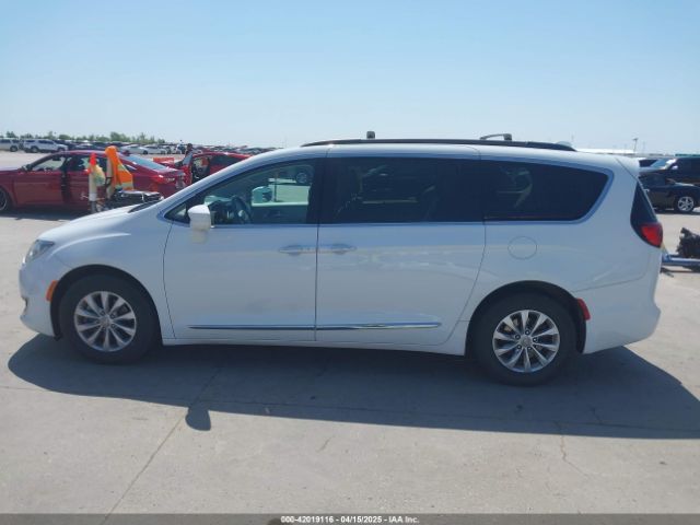 2C4RC1BGXHR759030 Chrysler Pacifica Touring-l