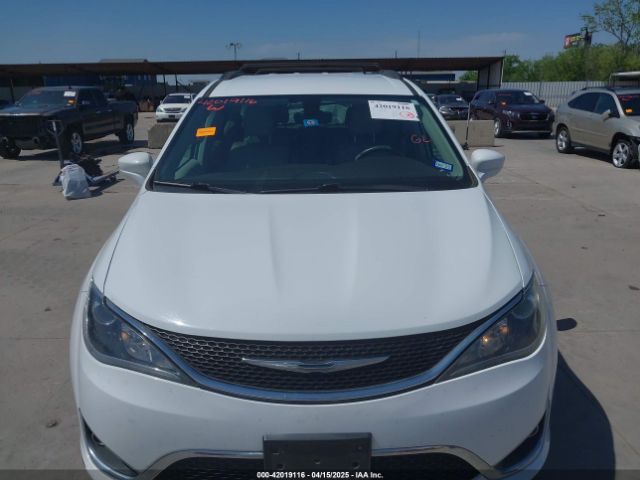 2C4RC1BGXHR759030 Chrysler Pacifica Touring-l