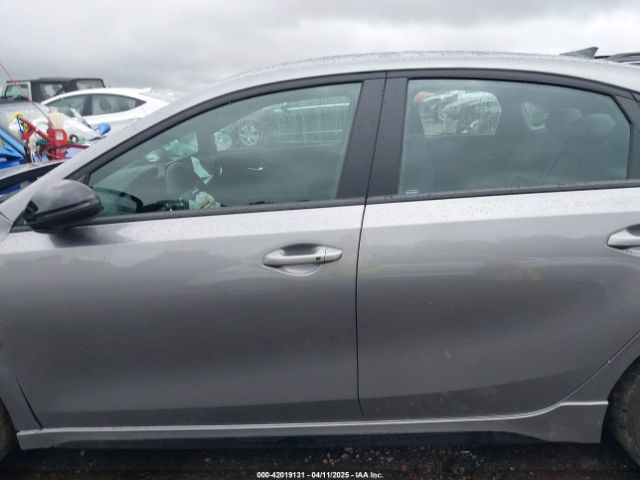 3KPF44ACXRE805071 KIA FORTE GT
