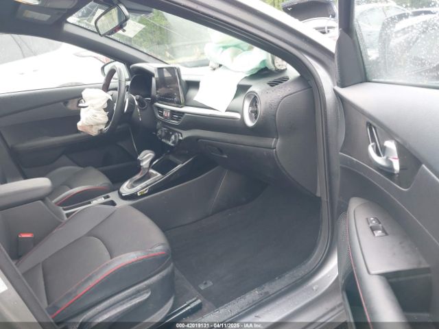 3KPF44ACXRE805071 KIA FORTE GT