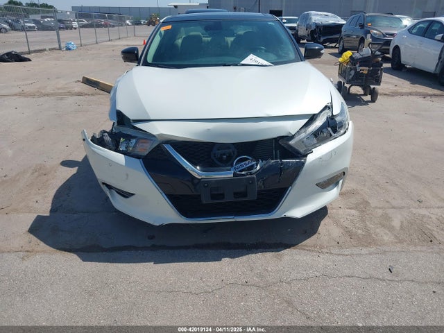 1N4AA6AP7JC407352 Nissan Maxima 3.5 Platinum